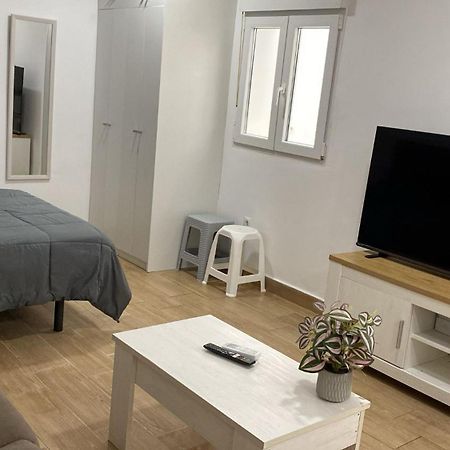Rockside Residences Suites La Linea N3 La Línea de la Concepción エクステリア 写真