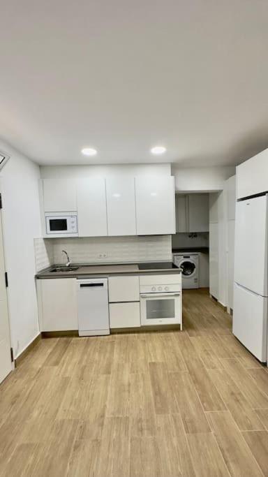 Rockside Residences Suites La Linea N3 La Línea de la Concepción エクステリア 写真