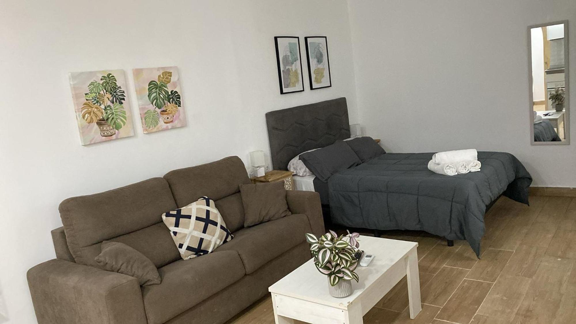 Rockside Residences Suites La Linea N3 La Línea de la Concepción エクステリア 写真